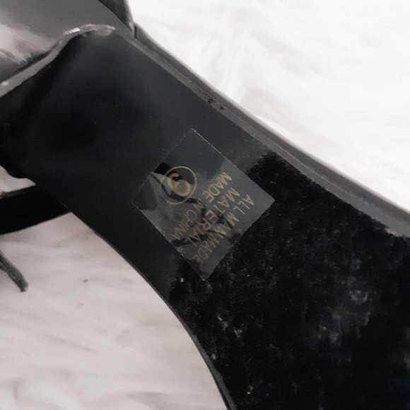 Ankle Strap Stilettos - Picture 5 of 6